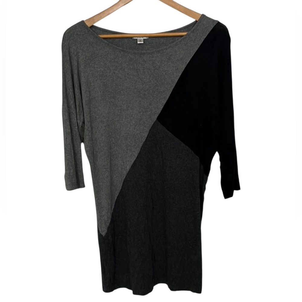 F8- medium Med gray long sleeve dressy top size M CACHE